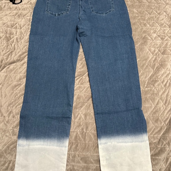 Style & Co Jeans Dip Dye at botton Size 14 New with tags - Picture 2 of 5